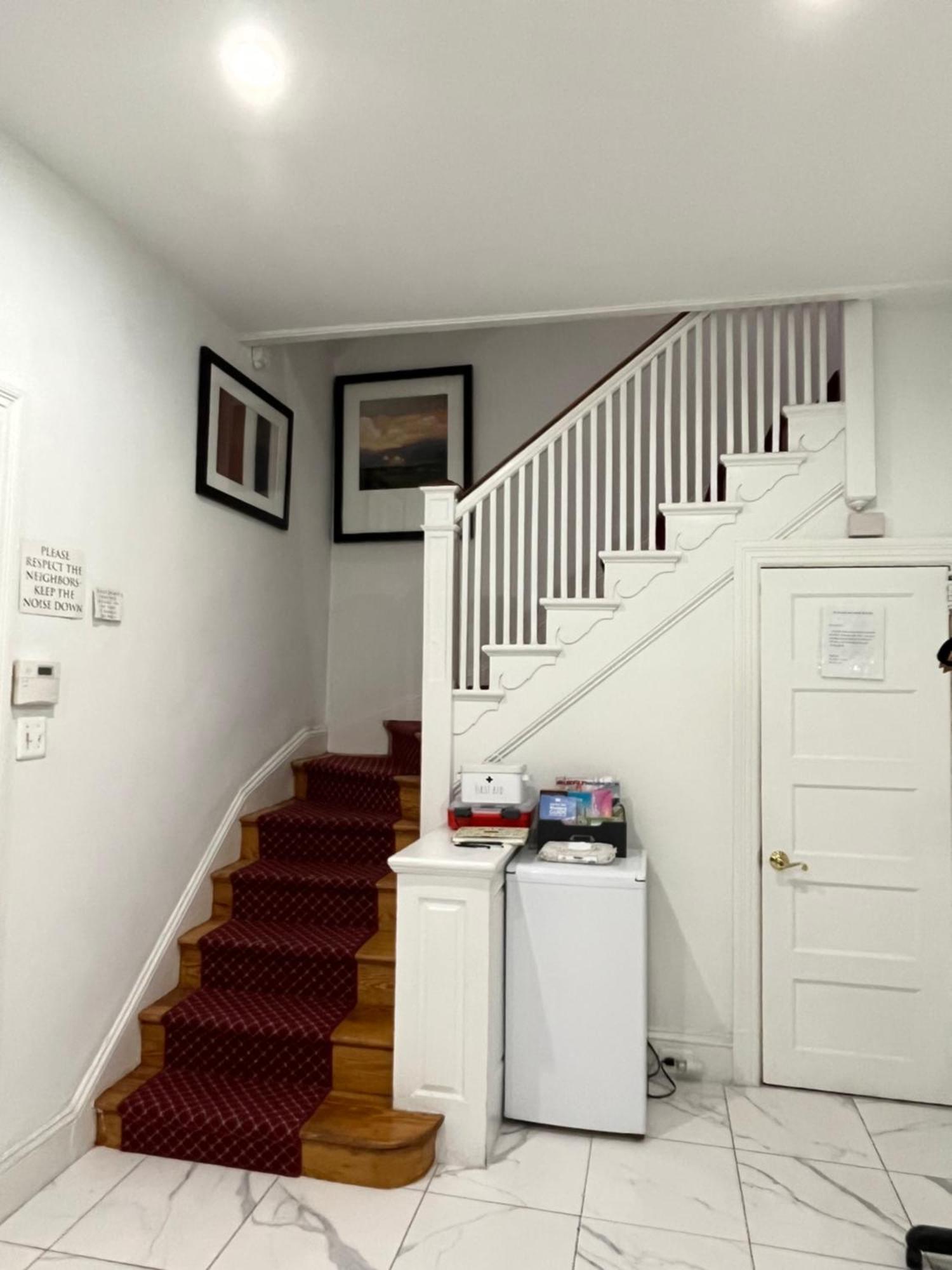 Gorgeous Refurbished 1Bdrm And 1Den Home Washington Exterior photo